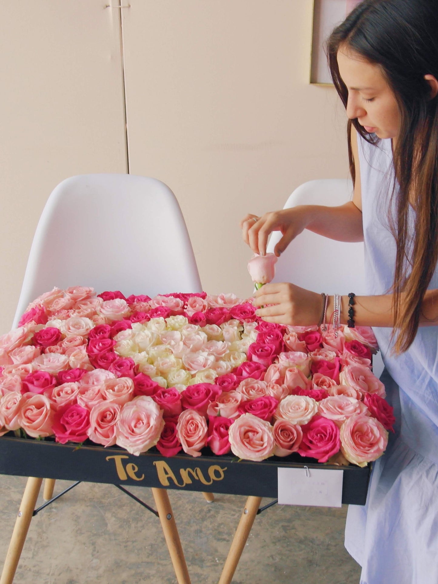 Caja cuadrada 100 Rosas