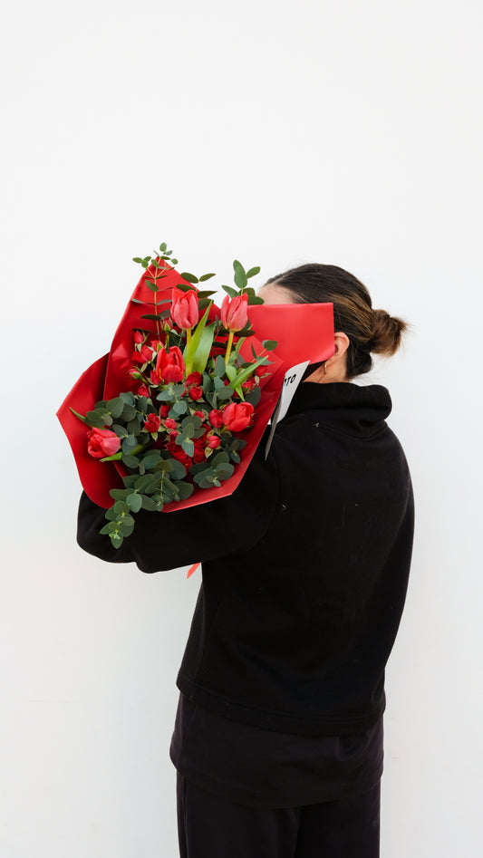 Ramo 5 tulipanes VD26