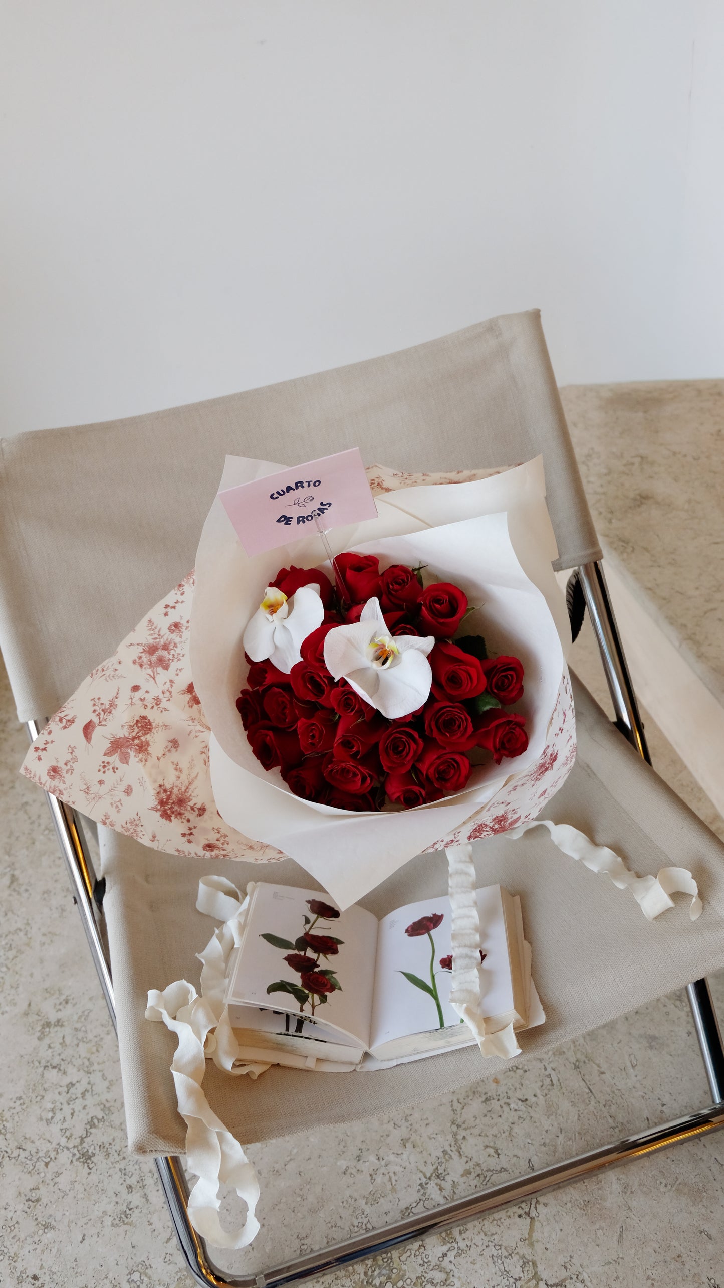 Ramo 50 Rosas + Anturios/Orquídeas