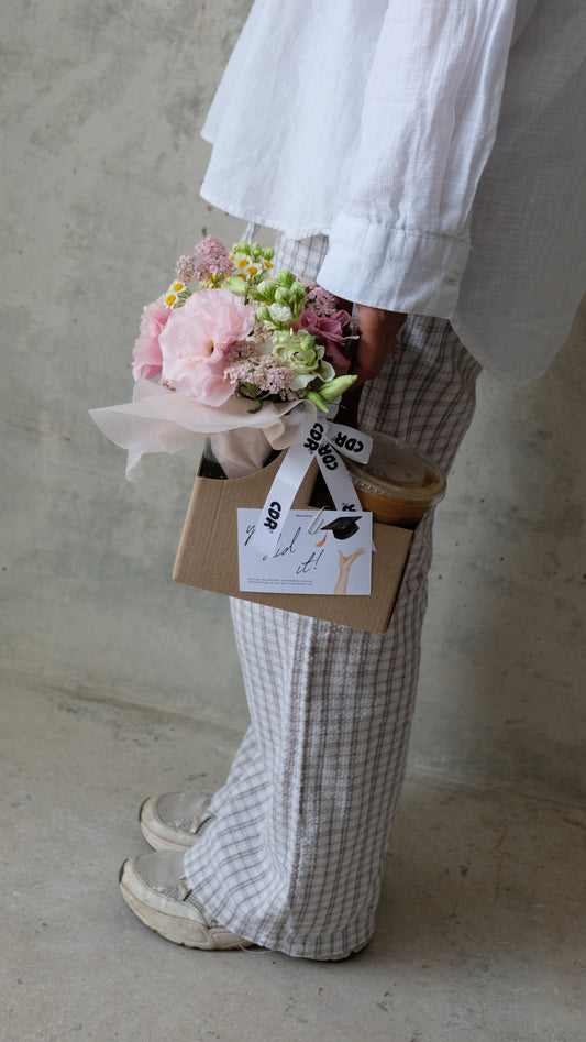 Coffee & flowers🧋 Prom Season