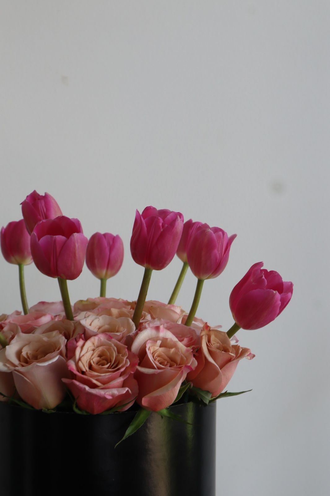 Cilindro Rosas & Tulipanes Clásico